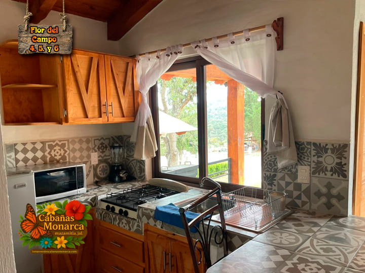 Caba&ntilde;a En Renta en Lomas Verdes